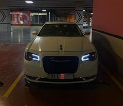 کرایسلەر 300